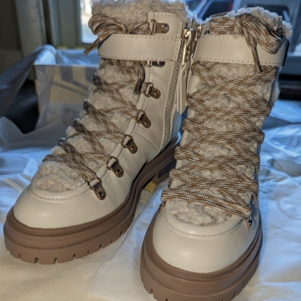 COPY - Women's Sam Edelman Gretchen Boot - Picture 2 of 4